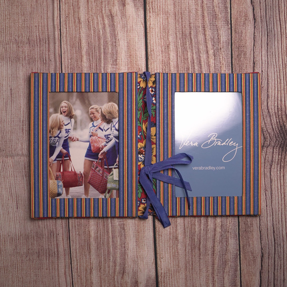 Vera Bradley Photo Frame Villa Red Double Retired 4x6 Quilted Folding - Picture 2 of 6